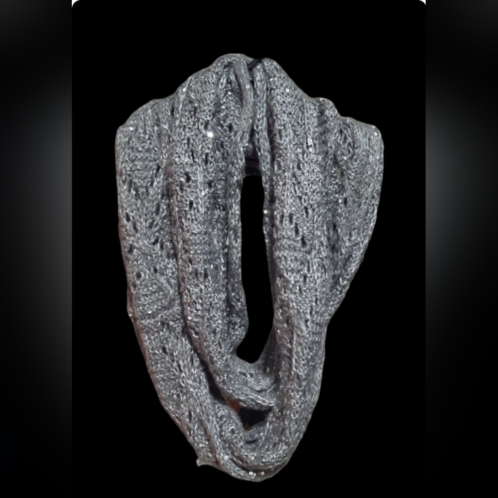 Beautiful Infinity Scarf!!